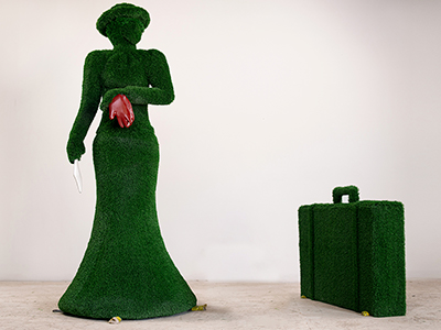 Топиари Дама с саквояжем, h=185см - газон Eco