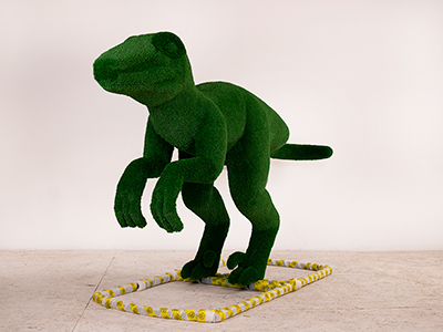 Топиари динозавр Велоцераптор - газон Есо