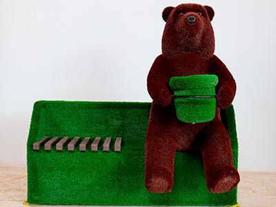 Топиари Мишка с кашпо (без лавочки) - газон Eco