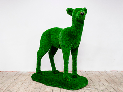 Топиари олень, самочка Марго - газон Deluxe