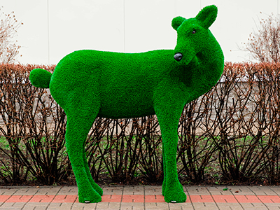 Топиари олень, самочка Нелли - газон Eco