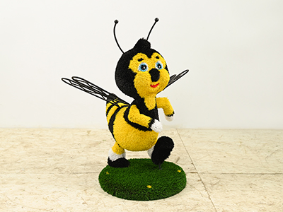 Топиари пчелка Фларри - газон Eco