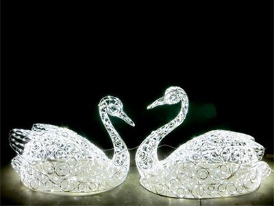 Световая композиция Пара лебедей 010