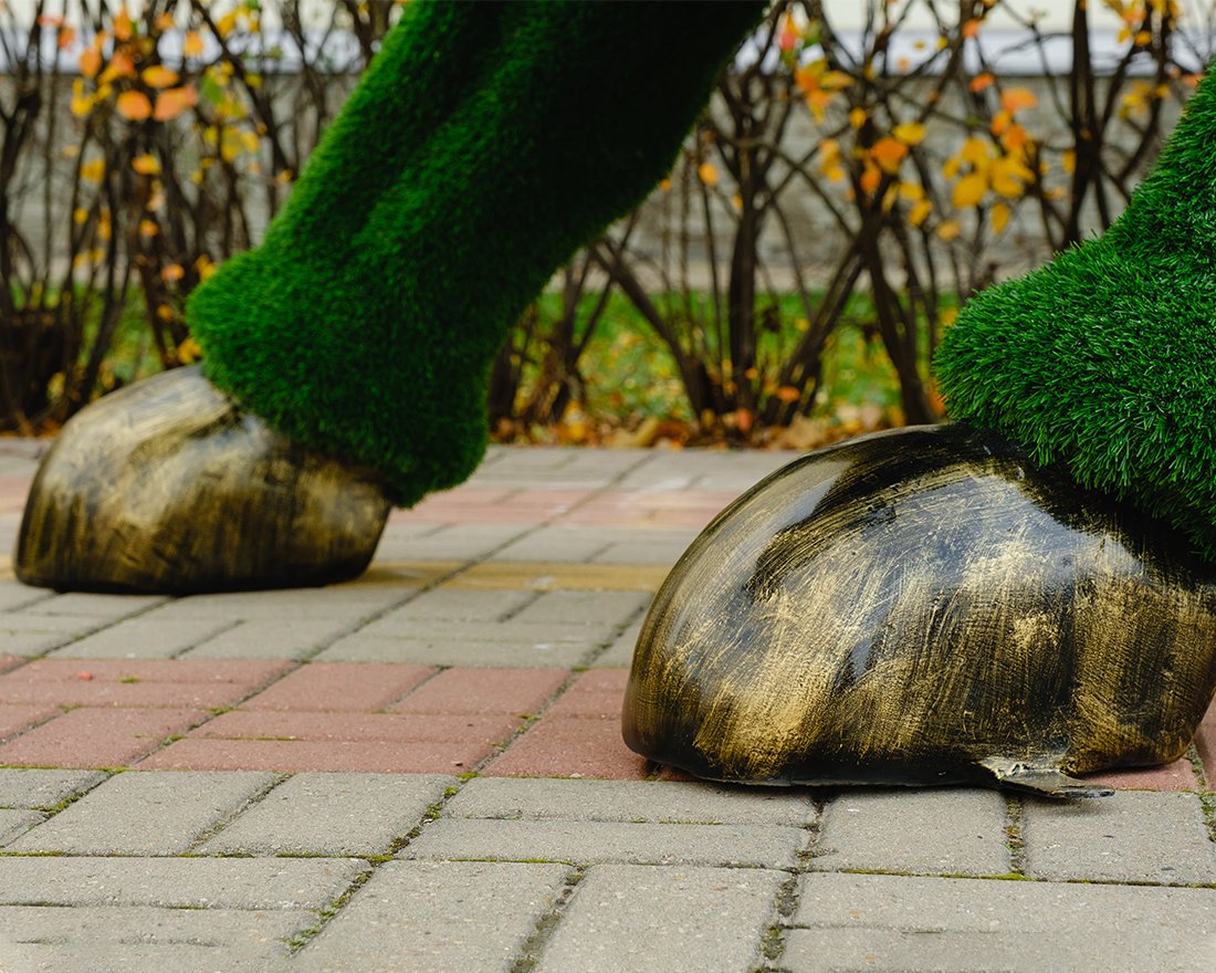 Топиари бык Майкл Брон - газон Eco - вид 4