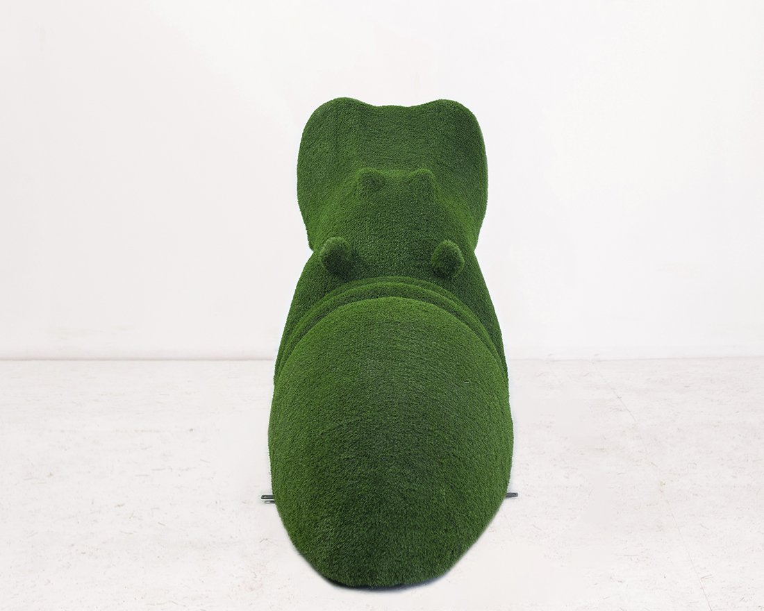 Топиари Бегемот в воде, h=140 см - газон Есо - вид 3