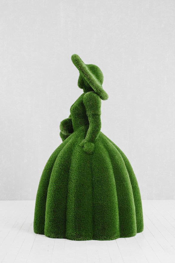 Топиари Дама с корзиной - вид 4