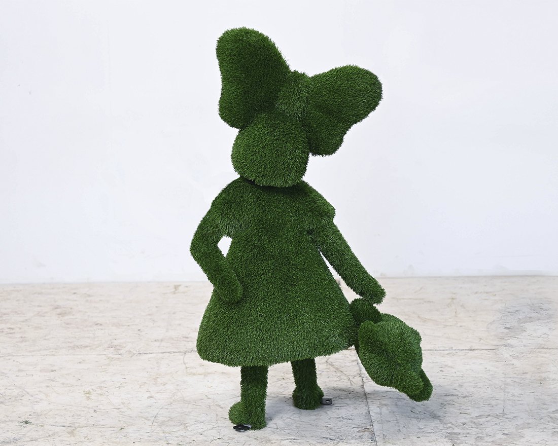 Топиари Девочка с мишкой - газон Eco - вид 3