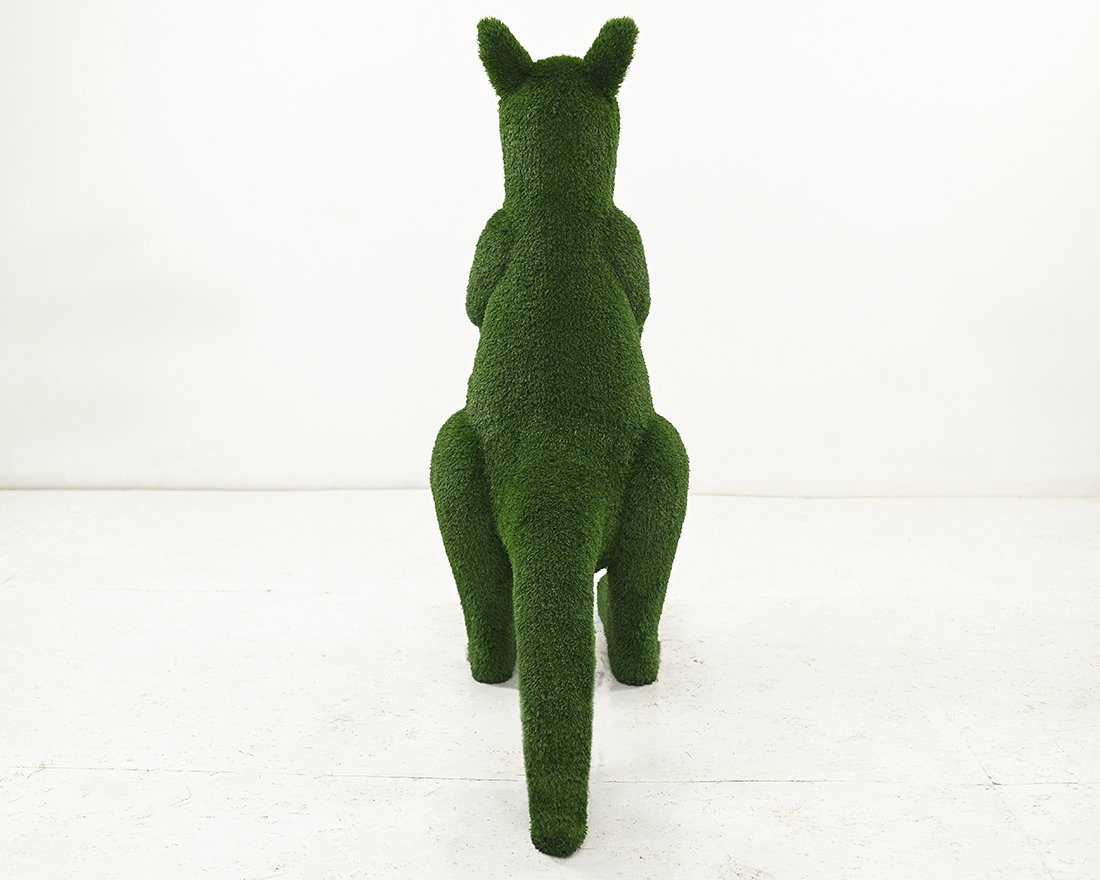 Топиари Кенгуру, h-150см - газон Есо - вид 2