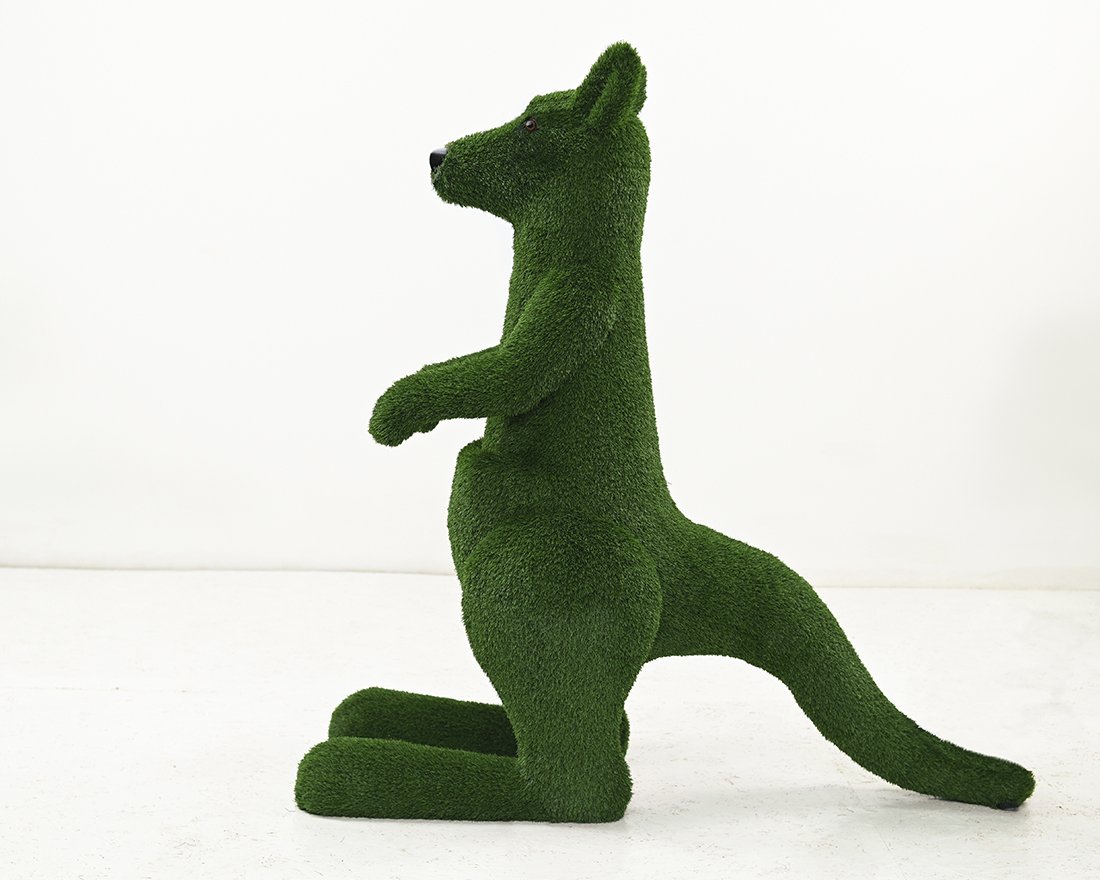 Топиари Кенгуру, h-150см - газон Есо - вид 3