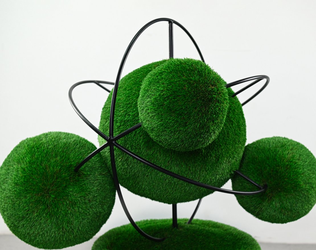 Топиари Композиция шары на вазоне - газон Premium - вид 2