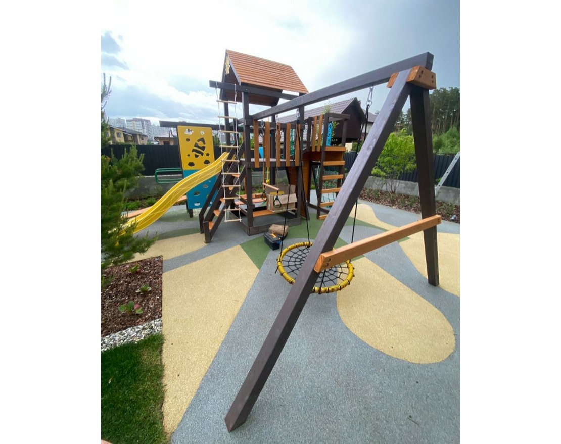 Детская игровая площадка на бесшовном резиновом покрытии - вид 3