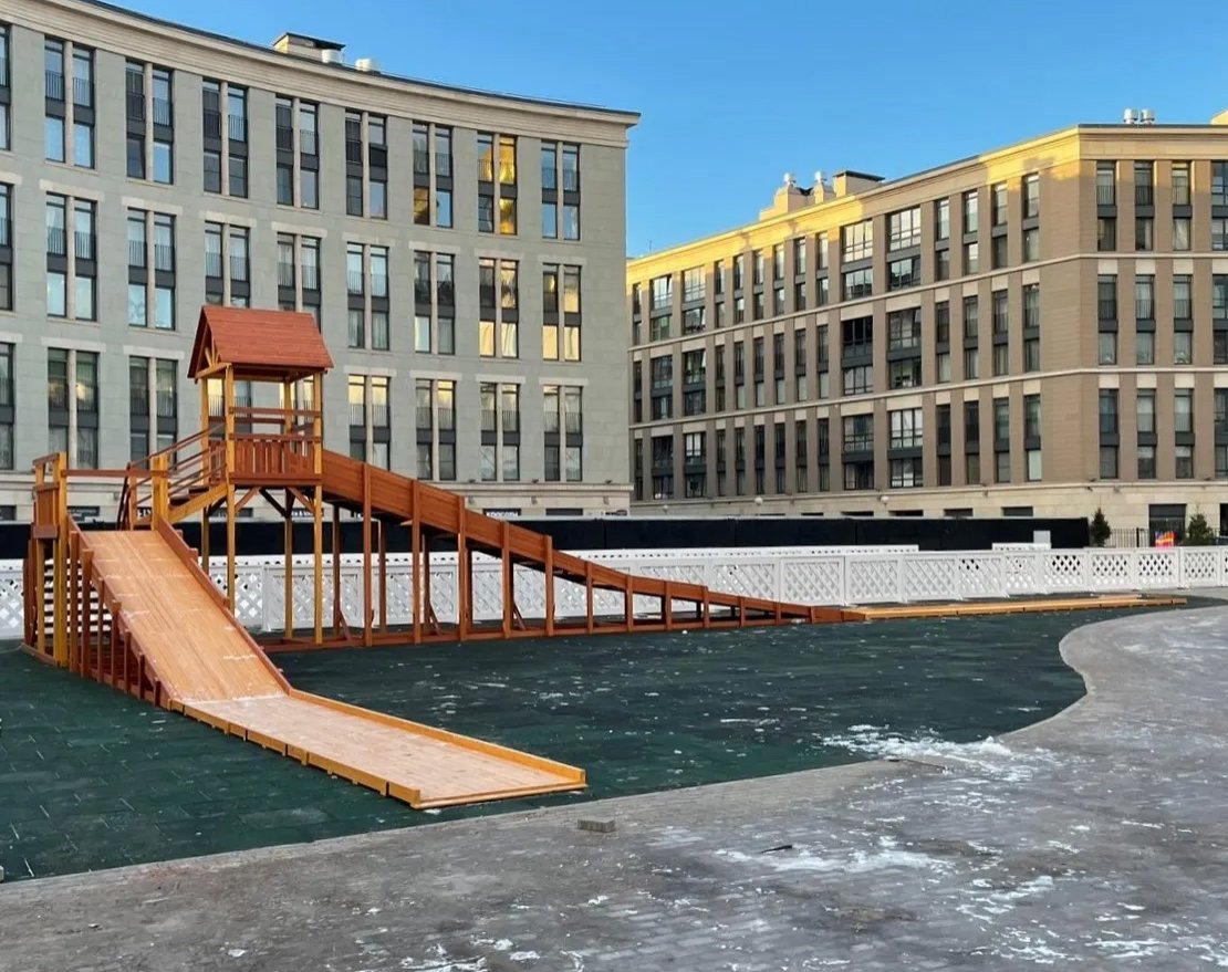 Зимняя деревянная игровая горка TORUDA Север - 10 (скат 11,8 м) - вид 2